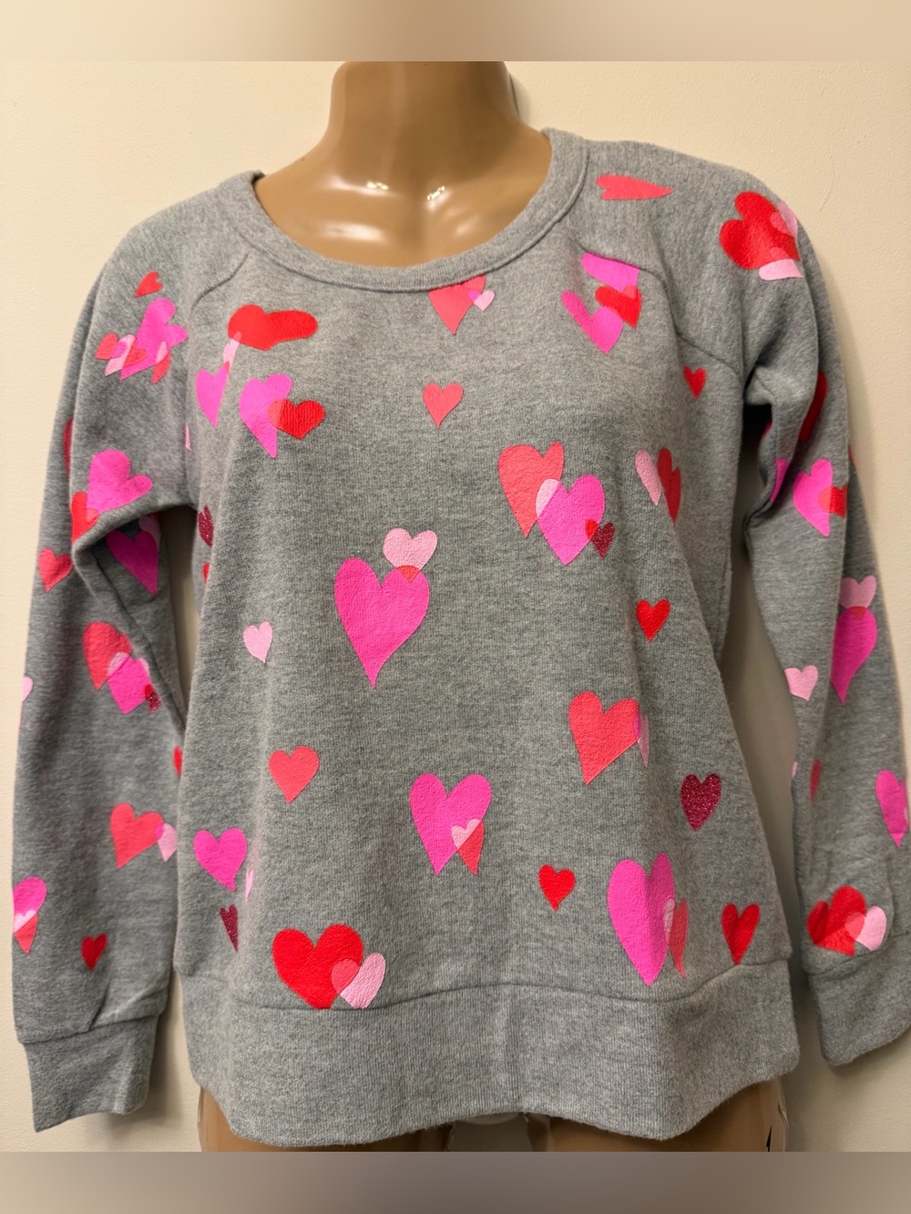 Chaser Women's Gray Fleece Sweatshirt All Over Heart Print Pullover, XS